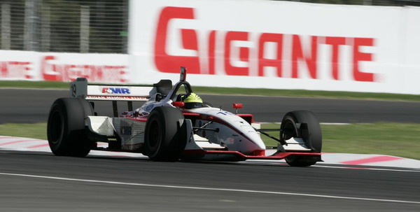 TARSO MARQUES FOI CONVIDADO PELA DALE COYNE PARA DISPUTAR A �LTIMA ETAPA - FOTO: 06.11.2004