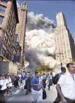 Cai a segunda torre do WTC - 11 de Setembro de 2001 (www.portalbrasil.net)
