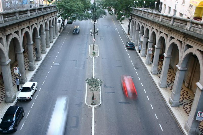 PORTO ALEGRE - AV. BORGES DE MEDEIROS