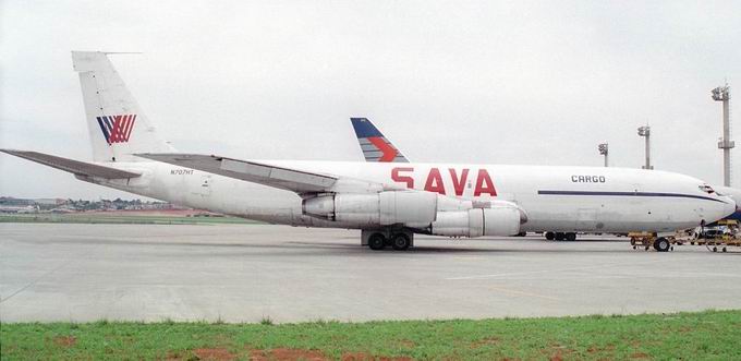 Boeing 707.321CH DA SAVA, em Guarulhos, So Paulo