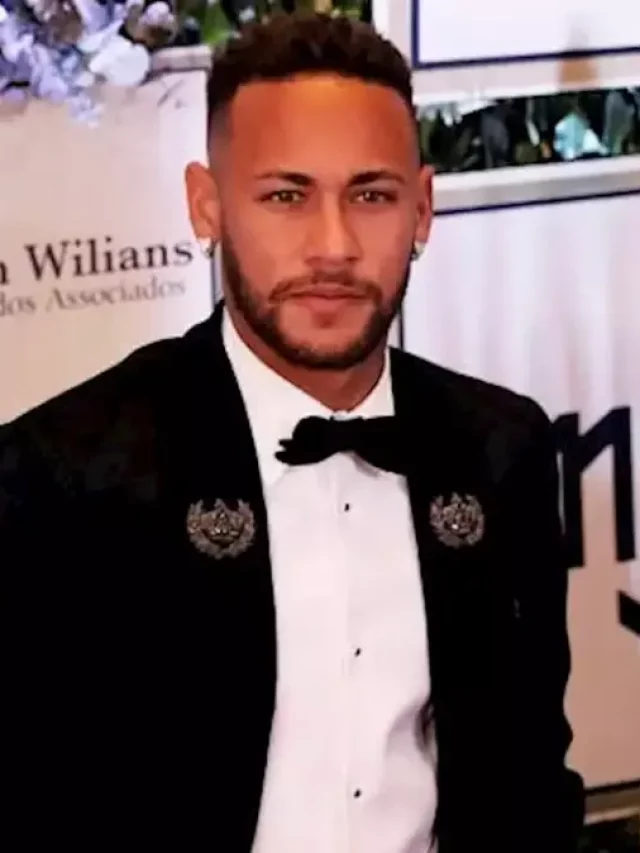 Traição admitida por Neymar, que vai a evento com namorada e evita a imprensa.